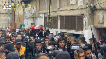 تشييع جثمان الشهيد مهدي حشاش... خالته: كان يقول أنا صحابي استشهدوا وأنا وراهم 