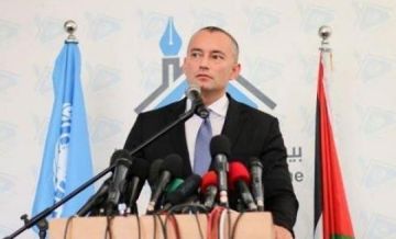 ملادينوف يجتمع غدا بشخصيات فلسطينية مرشحة لإدارة غزة