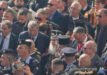 وصول موكب بطريرك الروم الأرثوذكس ثيوفيليوس الثالث إلى كنيسة المهد