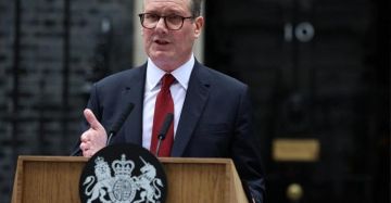 لندن : رئيس وزراء بريطانيا سيقبل مقعدا في مجلس ترمب لإدارة غزة لندن : رئيس وزراء بريطانيا سيقبل مقعدا في مجلس ترمب لإدارة غزة