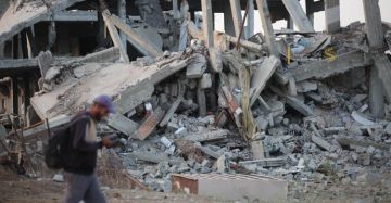 الدفاع المدني يحذر من كارثة إنسانية ويطالب بإدخال المساعدات الدفاع المدني يحذر من كارثة إنسانية ويطالب بإدخال المساعدات