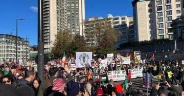 احتجاجا على تسليح إسرائيل.. ناشطون يقتحمون منشأة طيران بريطانية