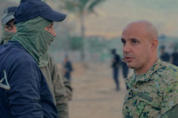 قيادي بفتح ودبلوماسي سابق يعلق على فيديو العميل الدهيني