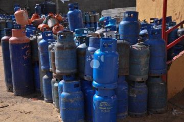 هيئة البترول تحذر من مخالفات في توزيع الغاز وتدعو للإبلاغ الفوري هيئة البترول تحذر من مخالفات في توزيع الغاز وتدعو للإبلاغ الفوري