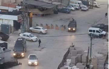 الاحتلال يقتحم كفر عقب لليوم الثاني ويغلق شارع المطار .. تعليق الدوام المدرسي