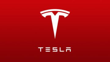  تسلا تحول خدمة القيادة الذاتية الكاملة إلى اشتراك شهري