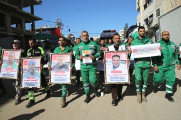 تقرير صفارات الإسعاف تصرخ باسم الأسرى.. غزة تطالب بالإفراج عن الطواقم الطبية المعتقلة