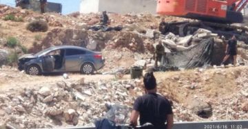 قوات الاحتلال تواصل حصار وإغلاق بلدة حزما لليوم الثالث