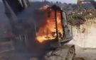 مستعمرون يحرقون 3 جرافات ومركبة ومعدات في عوريف جنوب نابلس - ps