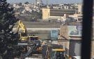 الاحتلال يهدم محال ومنشآت تجارية بمحيط مخيم قلنديا شمال القدس المحتلة - ps