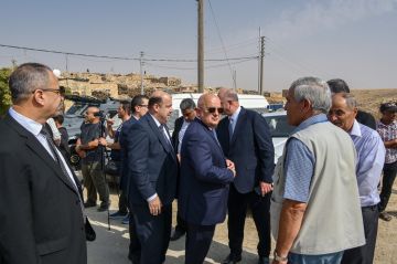 الجامعة الهاشمية تشارك الأردنيين وداع شهداء الكرك الجامعة الهاشمية تشارك الأردنيين وداع شهداء الكرك