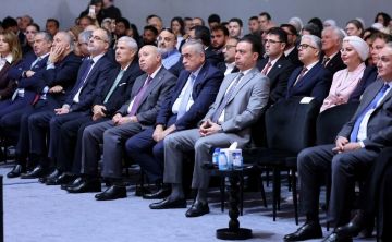 جامعة إربد الأهلية تشارك في قمة تكنولوجيا المستقبل 2026 وتعزز الابتكار الرقمي جامعة إربد الأهلية تشارك في قمة تكنولوجيا المستقبل 2026 وتعزز الابتكار الرقمي