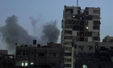 بالفيديو: إصابات وتدمير منازل جراء سلسلة غارات جوية إسرائيلية على قطاع غزة بالفيديو: إصابات وتدمير منازل جراء سلسلة غارات جوية إسرائيلية على قطاع غزة