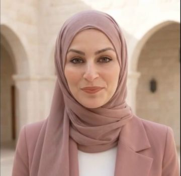 مدرسة المئوية الاساسية تطلق المعلمة الرقمية شهد مدرسة المئوية الاساسية تطلق المعلمة الرقمية شهد