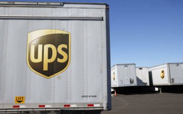 UPS تتجاوز توقعات الأرباح والإيرادات وترفع توقعاتها السنوية لعام 2026 UPS تتجاوز توقعات الأرباح والإيرادات وترفع توقعاتها السنوية لعام 2026