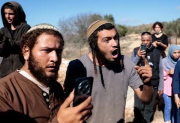 إصابة 5 مواطنين باعتداء مستوطنين في رنتيس غرب رام الله
