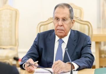 لافروف يكشف الهدف من محاولات دفع القضية الفلسطينية إلى هامش الأجندة الدولية لافروف يكشف الهدف من محاولات دفع القضية الفلسطينية إلى هامش الأجندة الدولية