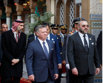 الملك يتلقى برقية تعزية من العاهل المغربي