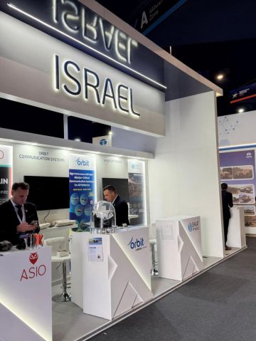 فضيحة مدوية.. أسلحة الاحتلال الملطخة بدماء الإبادة تعرض في المغرب فضيحة مدوية.. أسلحة الاحتلال الملطخة بدماء الإبادة تعرض في المغرب