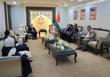 البرلمانية الاردنية الكندية تلتقي السفير الكندي البرلمانية الاردنية الكندية تلتقي السفير الكندي
