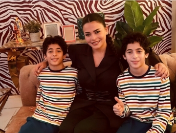 أسماء جلال أم لطفلين في فيلم الفيل على الدرفيل .. إليكم التفاصيل أسماء جلال أم لطفلين في فيلم الفيل على الدرفيل .. إليكم التفاصيل
