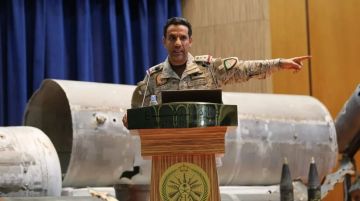 التحالف: اعتراض وتدمير صاروخ كروز في منطقة المدينة المنورة التحالف: اعتراض وتدمير صاروخ كروز في منطقة المدينة المنورة