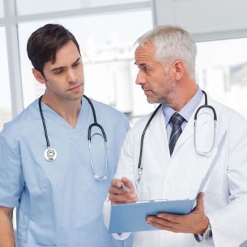 مطلوب طبيب اختصاص حوادث وطوارئ للعمل لدى مستشفى الجامعة مطلوب طبيب اختصاص حوادث وطوارئ للعمل لدى مستشفى الجامعة
