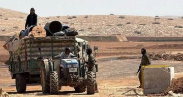 الاحتلال يواصل حصار الرأس الأحمر جنوب طوباس