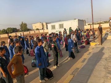العقيل يتفقد مدرسة عمر بن عبدالعزيز في مادبا ويفتتح غرفة الإرشاد العقيل يتفقد مدرسة عمر بن عبدالعزيز في مادبا ويفتتح غرفة الإرشاد