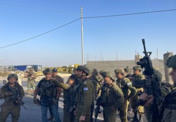 بن غفير يطالب بتفكيك السلطة الفلسطينية ونزع سلاحها بعد عملية الخليل بن غفير يطالب بتفكيك السلطة الفلسطينية ونزع سلاحها بعد عملية الخليل
