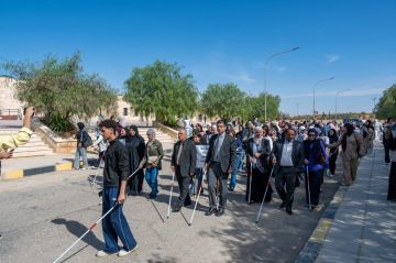  الهاشمية تنظم مسيرة في اليوم العالمي للعصا البيضاء للمكفوفين