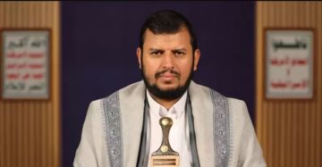 السيد الحوثي: طوفان الأقصى هز الاحتلال الإسرائيلي السيد الحوثي: طوفان الأقصى هز الاحتلال الإسرائيلي