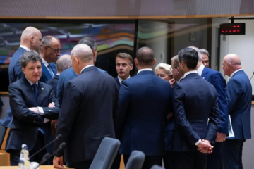 قادة دول الاتحاد الأوروبي يسعون في بروكسل إلى إقرار موازنته قبل 2027 قادة دول الاتحاد الأوروبي يسعون في بروكسل إلى إقرار موازنته قبل 2027