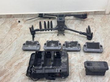 الجيش يحبط محاولة تهريب أجهزة تحكم إلكترونية بواسطة طائرة مسيرة الجيش يحبط محاولة تهريب أجهزة تحكم إلكترونية بواسطة طائرة مسيرة
