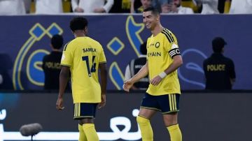 هاتريك رونالدو يقود النصر إلى عبور الخلود بخماسية هاتريك رونالدو يقود النصر إلى عبور الخلود بخماسية