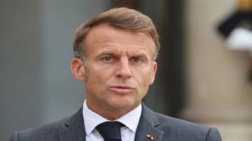 ماكرون: فرنسا ستعقد مؤتمرا لدعم الجيش اللبناني بعد الانتخابات الإسرائيلية ماكرون: فرنسا ستعقد مؤتمرا لدعم الجيش اللبناني بعد الانتخابات الإسرائيلية