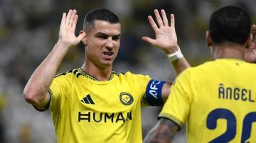 رونالدو وأنجيلو يقودان النصر إلى الفوز على نيفتشي في أبطال آسيا للنخبة رونالدو وأنجيلو يقودان النصر إلى الفوز على نيفتشي في أبطال آسيا للنخبة