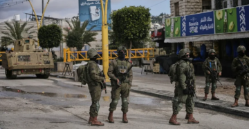 سموتريتش يوجه بهدم منازل فلسطينية وتدمير بنى تحتية في الخليل سموتريتش يوجه بهدم منازل فلسطينية وتدمير بنى تحتية في الخليل