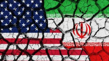 أكسيوس: تعثر المحادثات الأميركية الإيرانية يرفع احتمالات تجدد القتال أكسيوس: تعثر المحادثات الأميركية الإيرانية يرفع احتمالات تجدد القتال