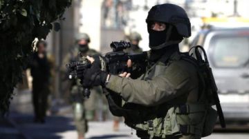 إصابة طفل برصاص الاحتلال خلال اقتحام اليامون غرب جنين إصابة طفل برصاص الاحتلال خلال اقتحام اليامون غرب جنين