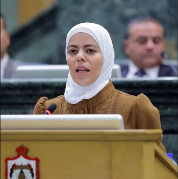 أبو غوش تسأل الحكومة عن مصير الصحف اليومية والوظائف المهددة أبو غوش تسأل الحكومة عن مصير الصحف اليومية والوظائف المهددة