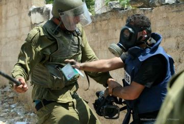 45 انتهاكا بحق الصحفيين الفلسطينيين خلال أيلول 45 انتهاكا بحق الصحفيين الفلسطينيين خلال أيلول