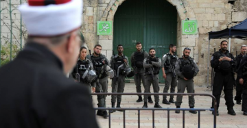 الأقصى تحت وطأة الإبعاد.. أكثر من ألف قرار إسرائيلي منذ مطلع العام الأقصى تحت وطأة الإبعاد.. أكثر من ألف قرار إسرائيلي منذ مطلع العام