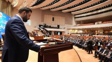 توسيع حكومة العراق بحقائب جديدة .. والبرلمان يصوت الخميس توسيع حكومة العراق بحقائب جديدة .. والبرلمان يصوت الخميس