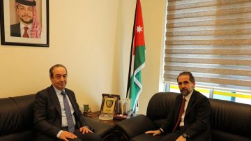 الأمير مرعد يبحث مع نقيب المهندسين آليات ضمان تطبيق كودة البناء الأمير مرعد يبحث مع نقيب المهندسين آليات ضمان تطبيق كودة البناء