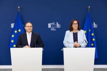المفوضية الأوروبية: الأردن شريك استراتيجي وركيزة للاستقرار في منطقة تواجه تحديات المفوضية الأوروبية: الأردن شريك استراتيجي وركيزة للاستقرار في منطقة تواجه تحديات