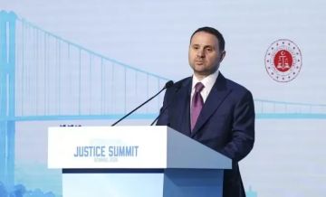 تركيا: منع وزير العدل الفلسطيني من حضور قمة إسطنبول مثير للقلق تركيا: منع وزير العدل الفلسطيني من حضور قمة إسطنبول مثير للقلق