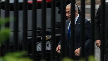 غولان يطالب بإبعاد نتنياهو عن الحكم غولان يطالب بإبعاد نتنياهو عن الحكم