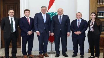 عون يطالب واشنطن بالضغط على إسرائيل لتنفيذ اتفاق الإطار عون يطالب واشنطن بالضغط على إسرائيل لتنفيذ اتفاق الإطار