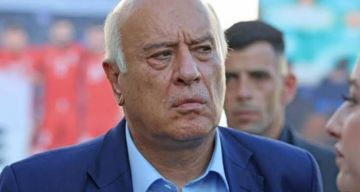 حماس ترفض  اتهامات وادعاءات  الرجوب بحق مشعل